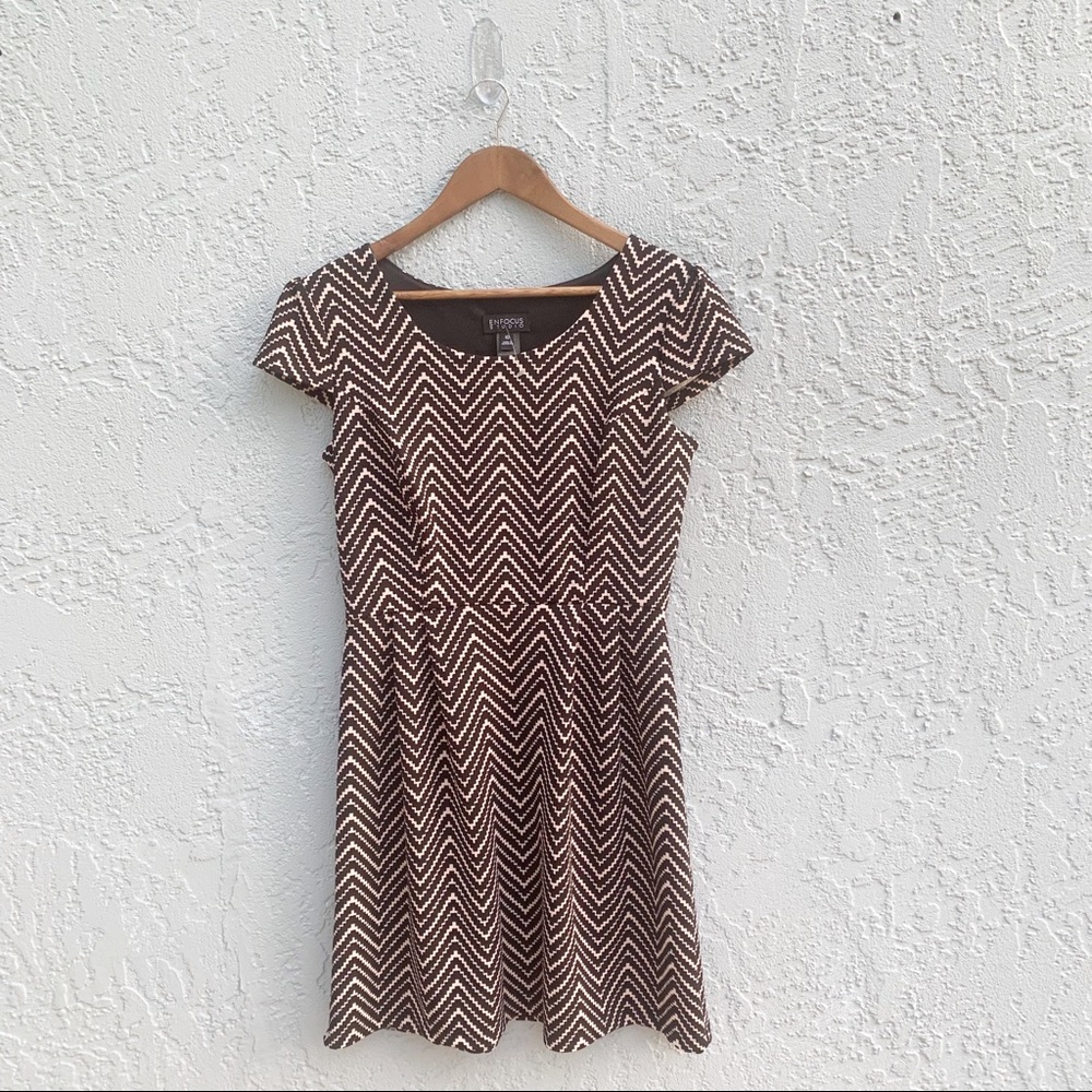 Black & Pink Skater Dress Cap Sleeve Size 10
